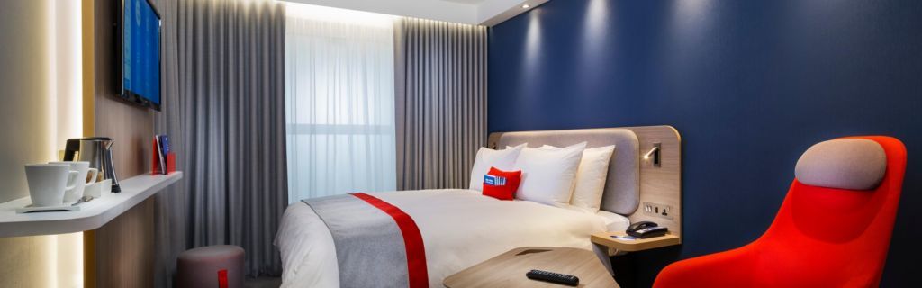 Holiday Inn Express Astana - Turan Ngoại thất bức ảnh
