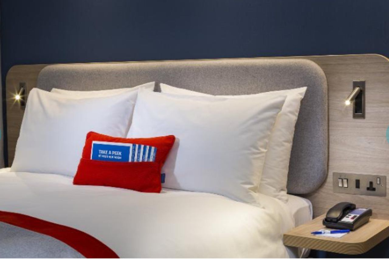Holiday Inn Express Astana - Turan Ngoại thất bức ảnh
