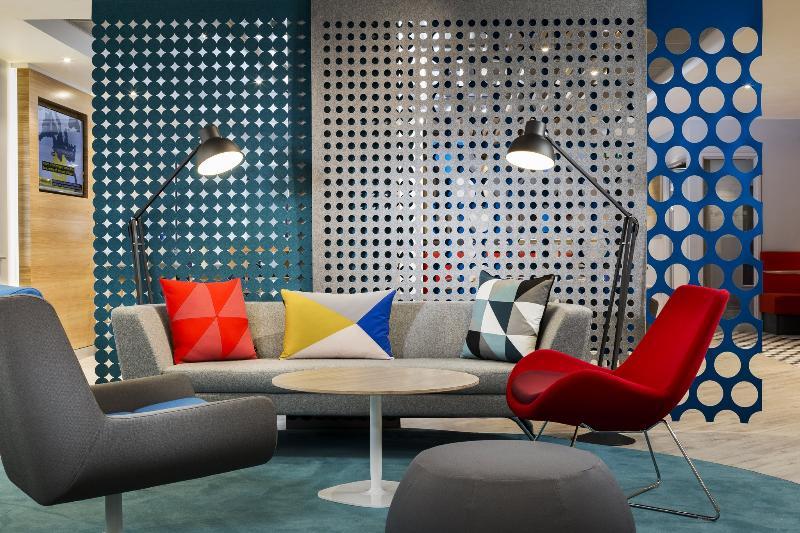 Holiday Inn Express Astana - Turan Ngoại thất bức ảnh
