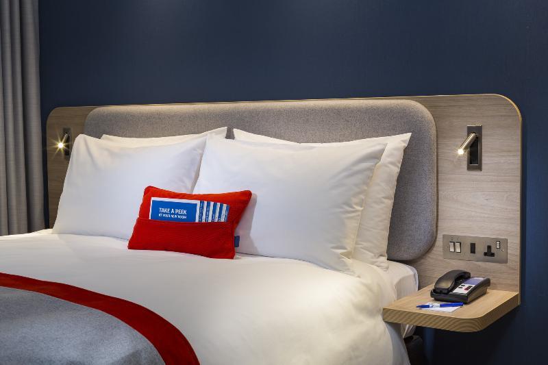 Holiday Inn Express Astana - Turan Ngoại thất bức ảnh